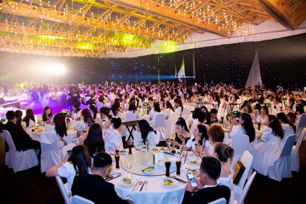 dich vu to chuc tiec tat nien chuyen nghiep tron goi giai phap tiec cuoi nam doc dao tai buon ma thuot 783